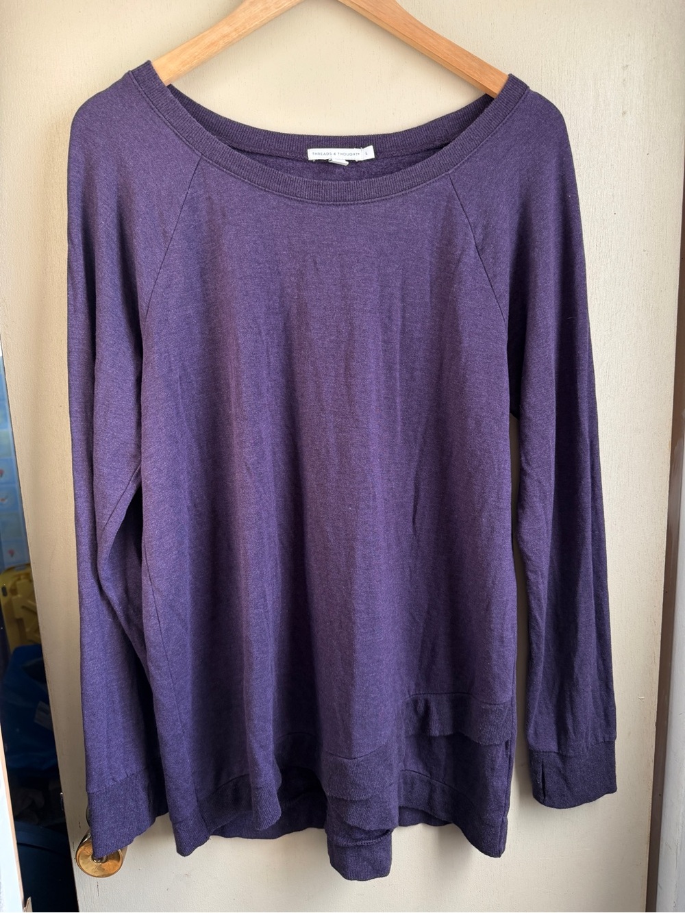 Threads 4 Thought Plum Long Sleeve Sweatshirt With Thumb Holes Women’s L
